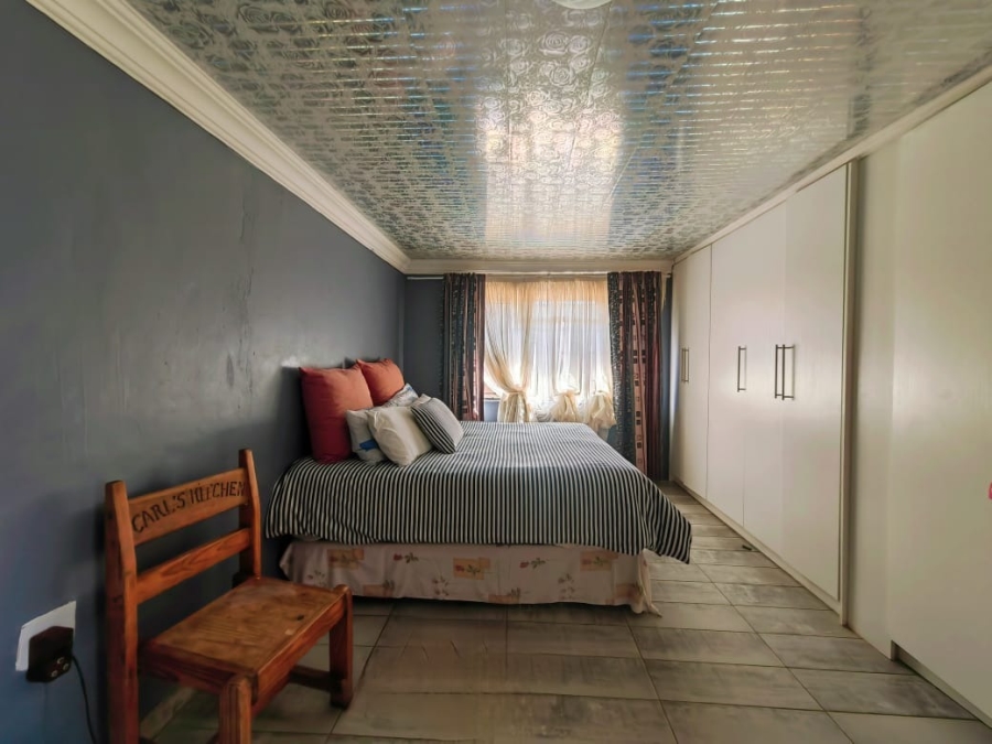 3 Bedroom Property for Sale in Ikageng North West